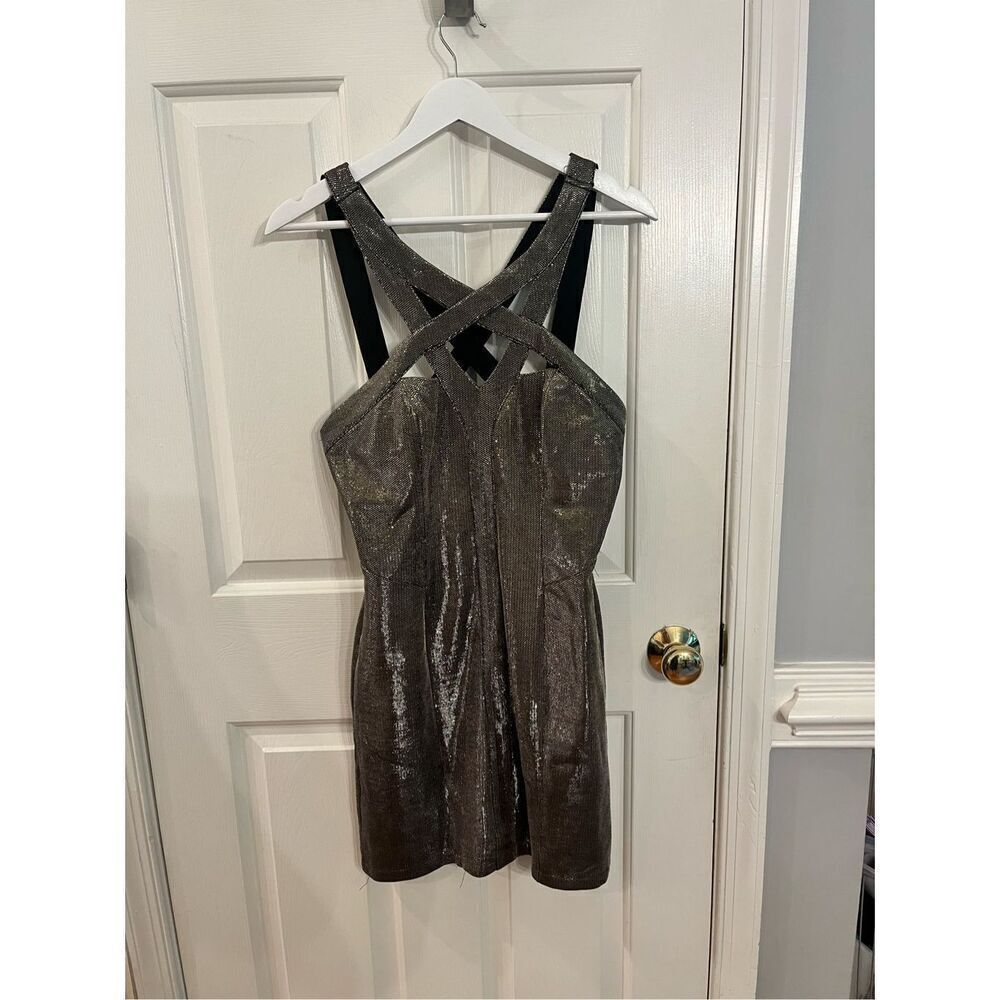 2B Bebe Gold & Silver Metallic Bodycon Cross Strap Party Cocktail Mini Dress sz
